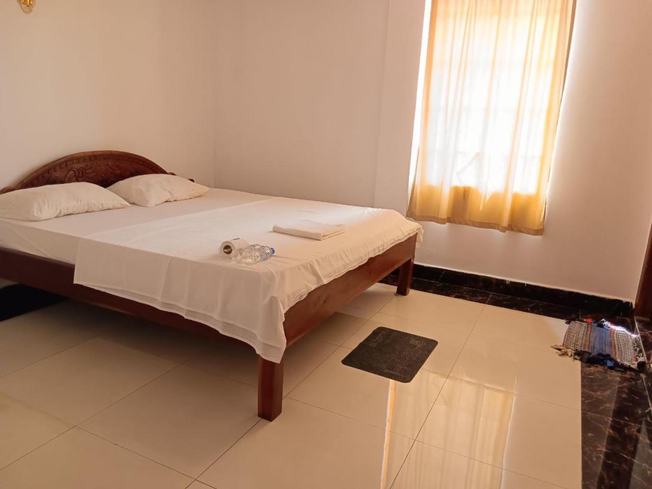 Good Morning Kampot Hotel Exterior photo