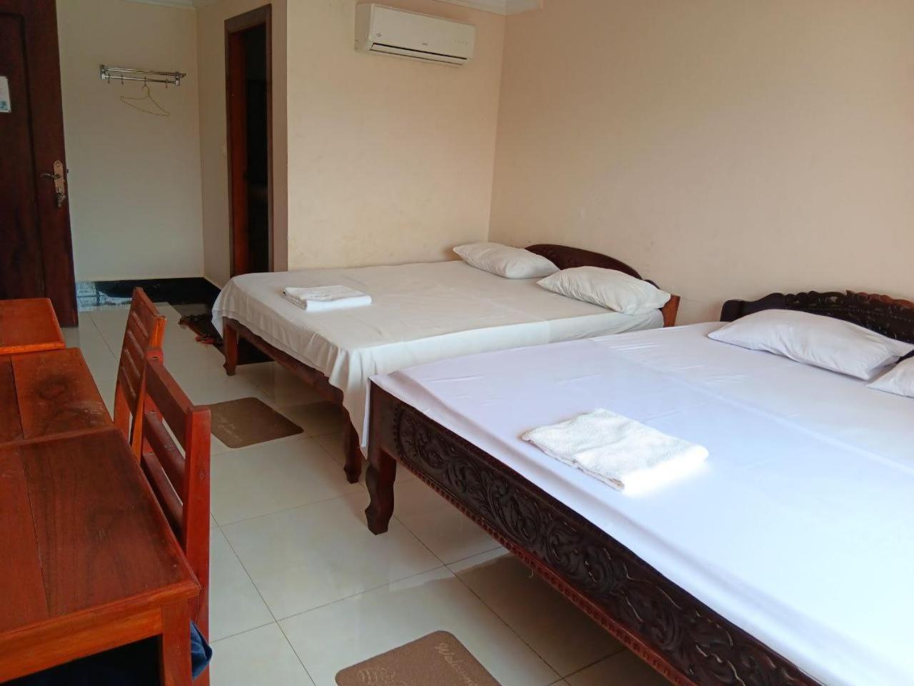 Good Morning Kampot Hotel Exterior photo