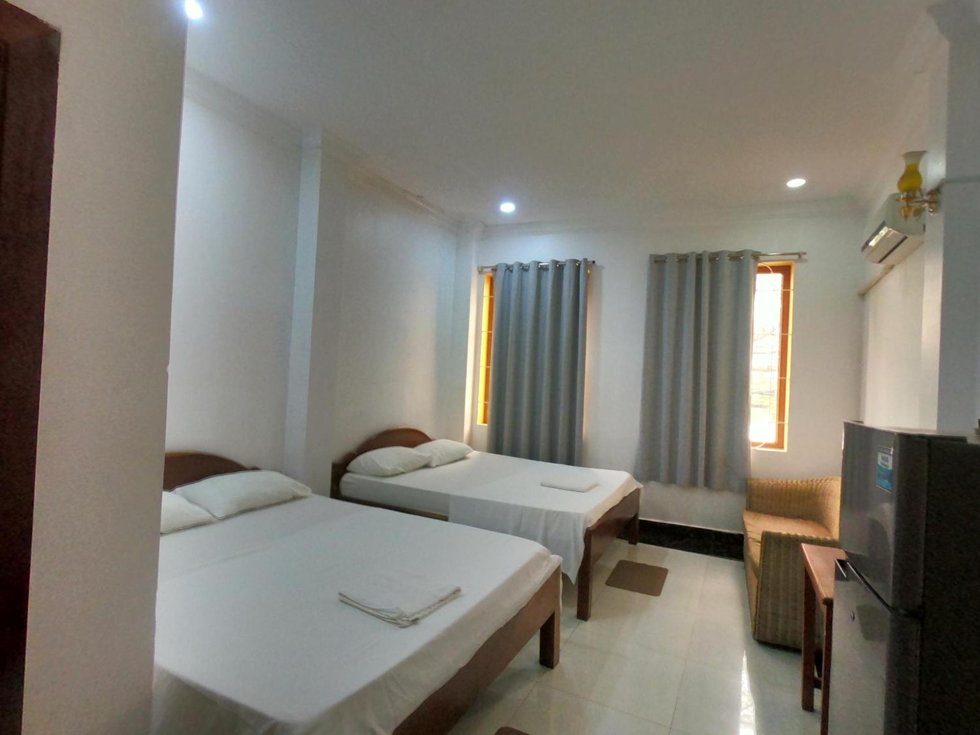 Good Morning Kampot Hotel Exterior photo