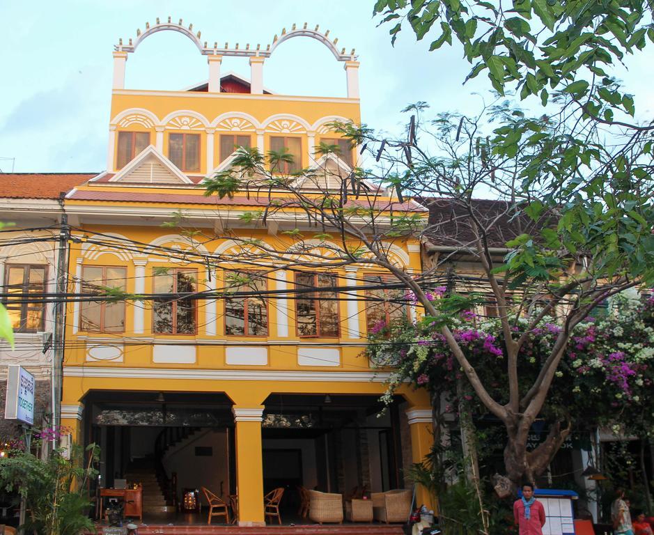 Good Morning Kampot Hotel Exterior photo