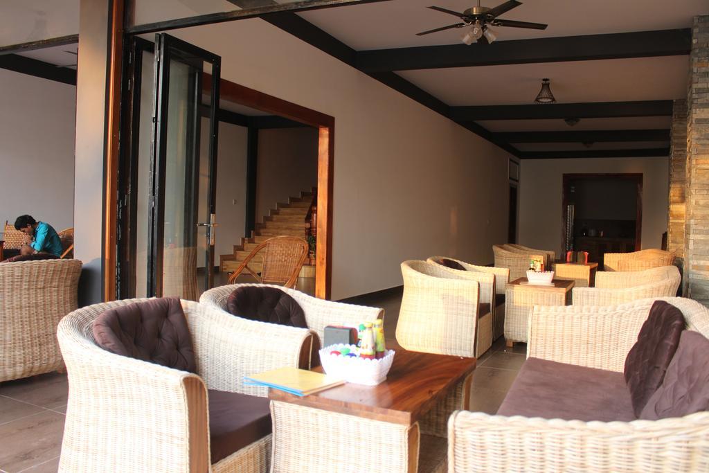 Good Morning Kampot Hotel Exterior photo