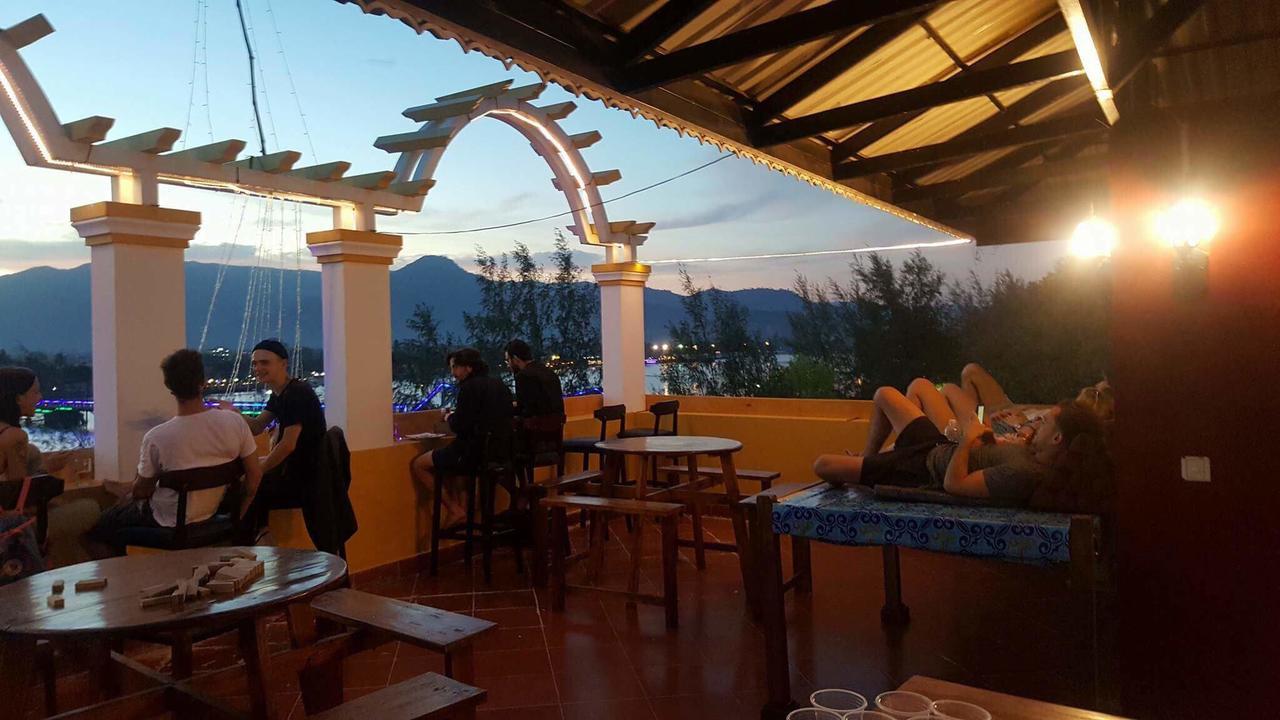 Good Morning Kampot Hotel Exterior photo