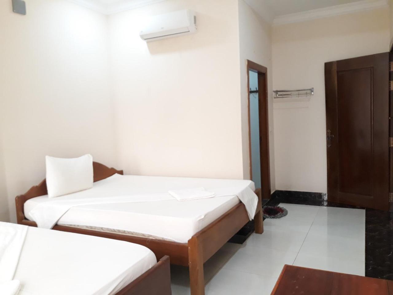 Good Morning Kampot Hotel Exterior photo